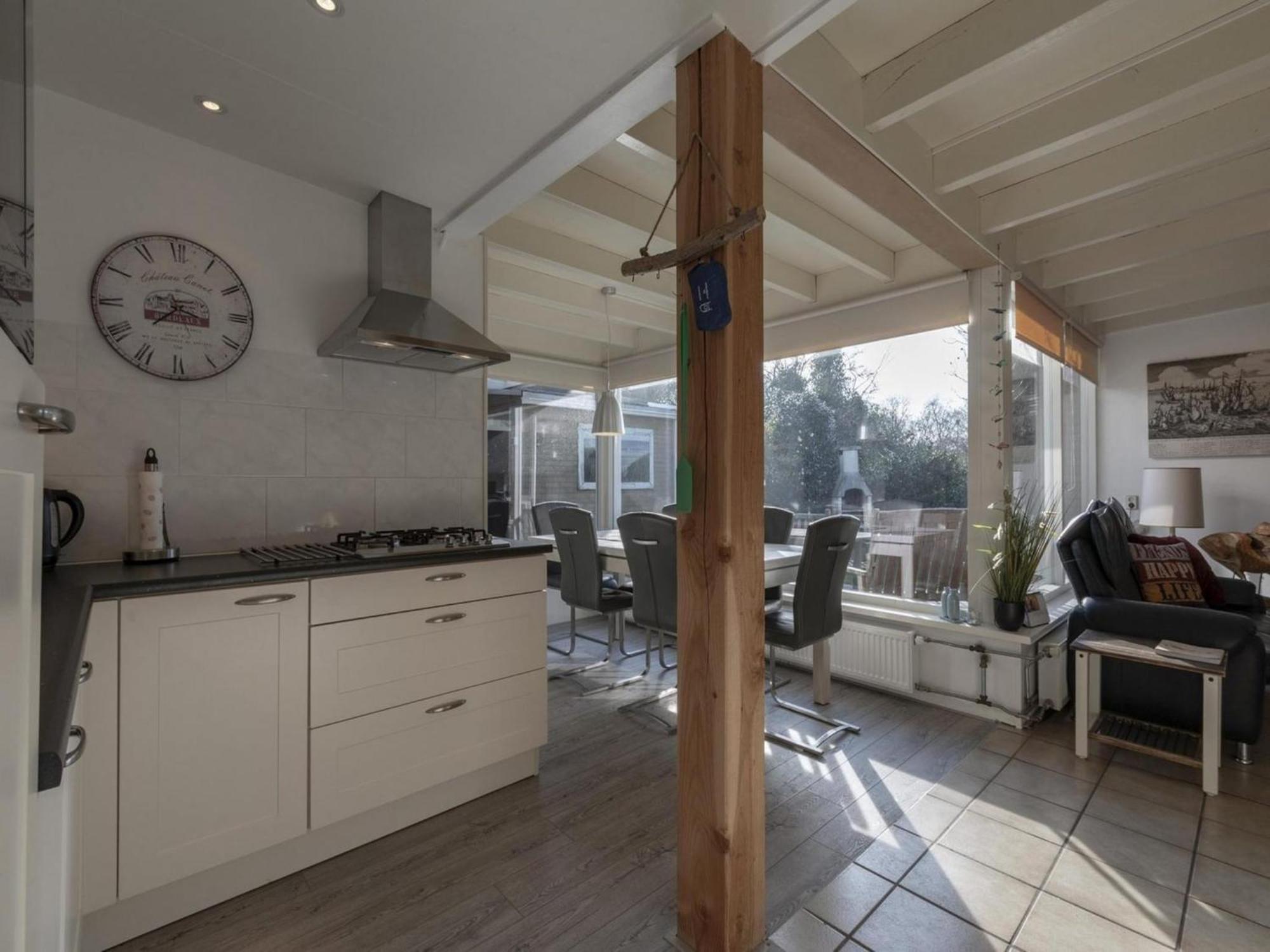 Stylish Bungalow With A Large Garden Sint Maartensvlotbrug ภายนอก รูปภาพ