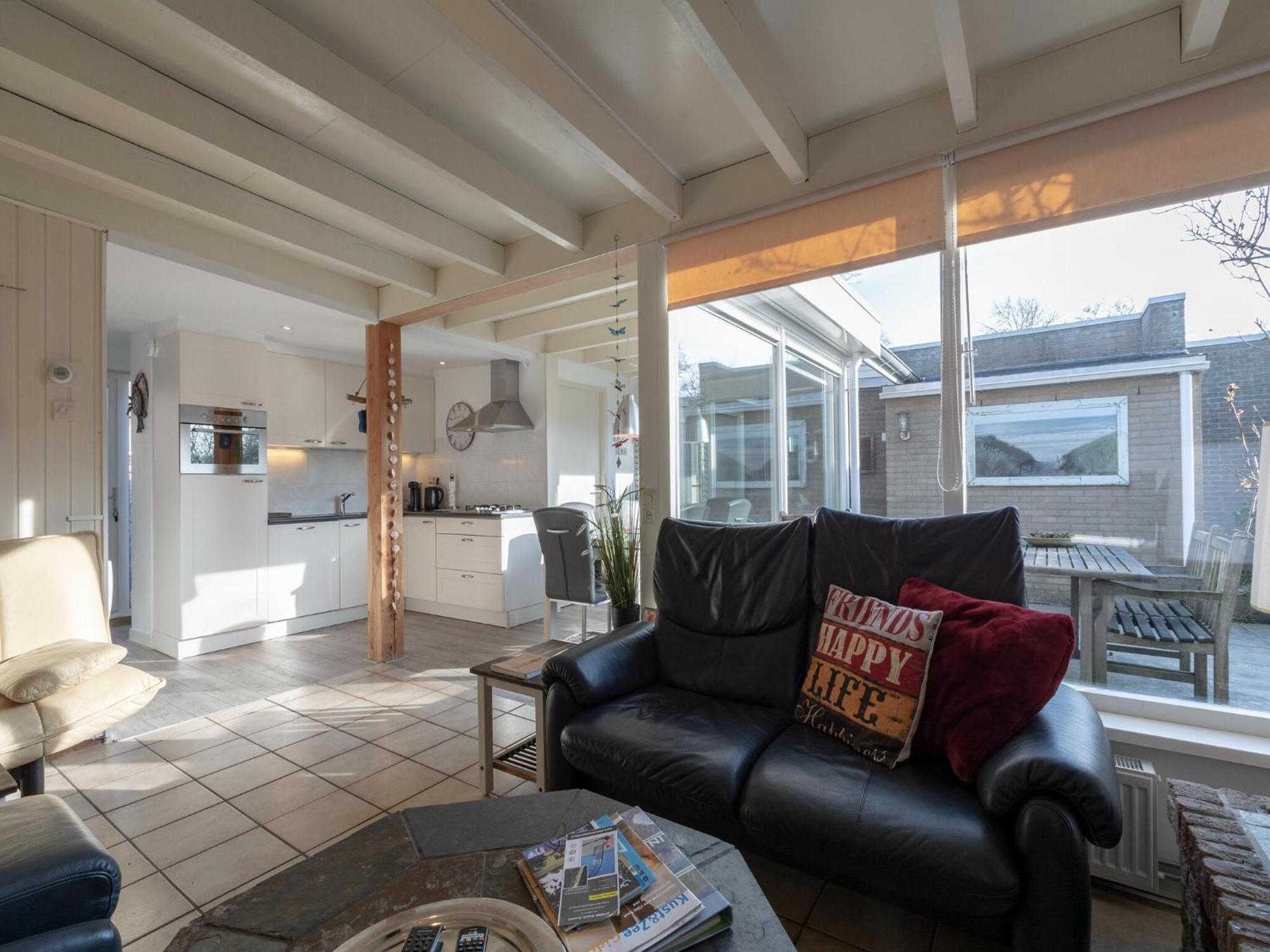 Stylish Bungalow With A Large Garden Sint Maartensvlotbrug ภายนอก รูปภาพ