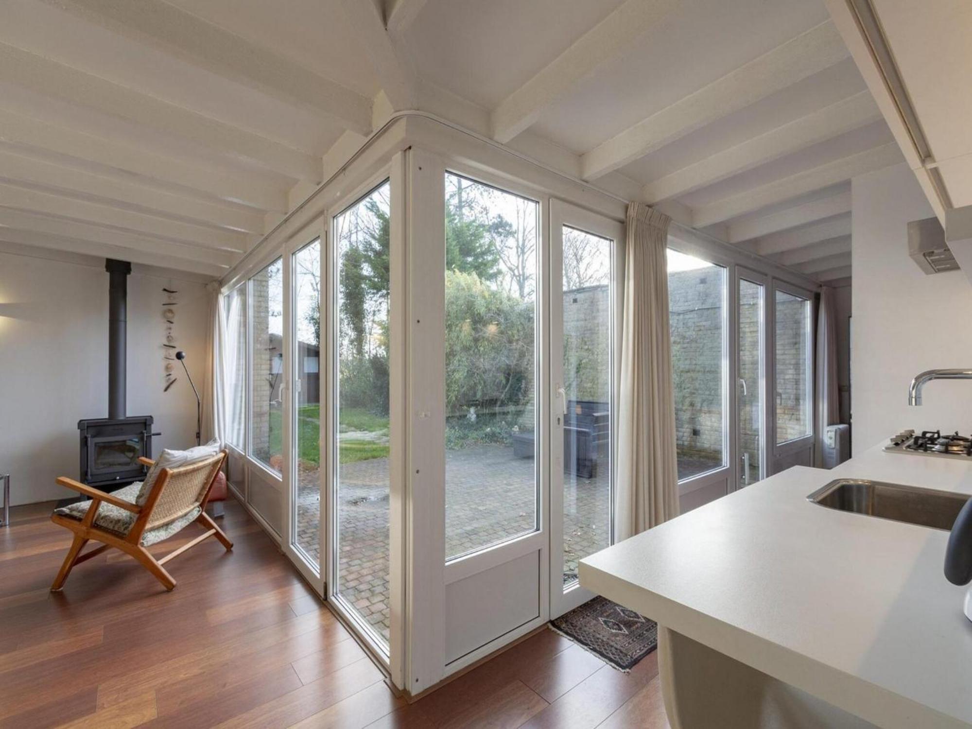 Stylish Bungalow With A Large Garden Sint Maartensvlotbrug ภายนอก รูปภาพ