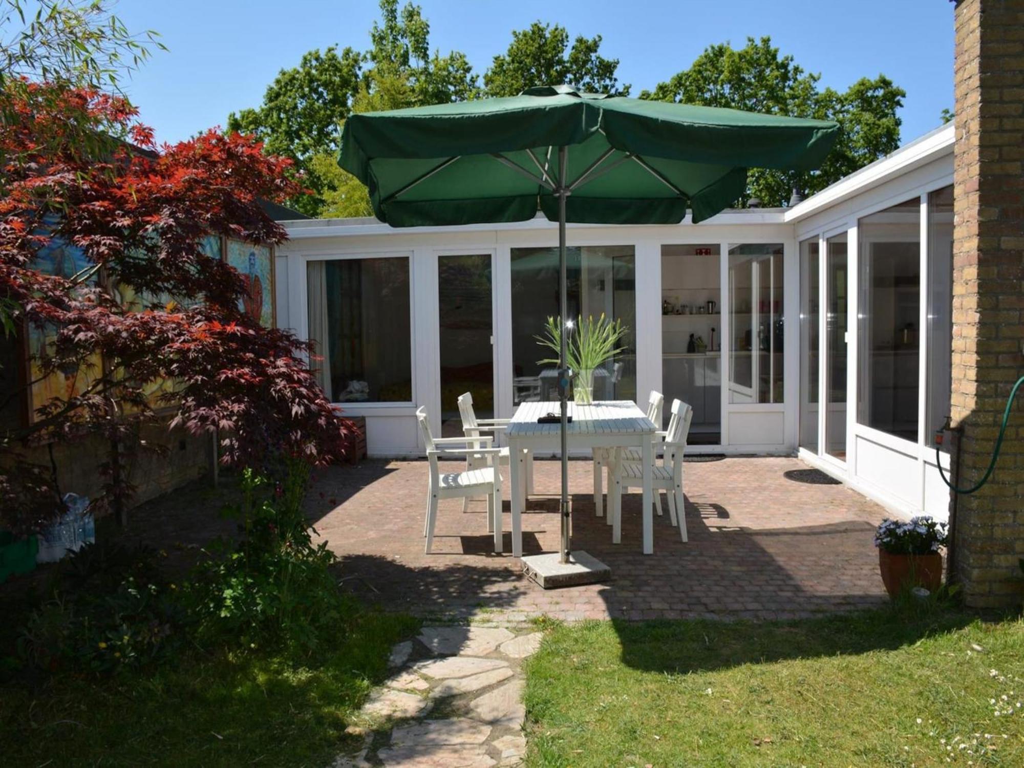 Stylish Bungalow With A Large Garden Sint Maartensvlotbrug ภายนอก รูปภาพ
