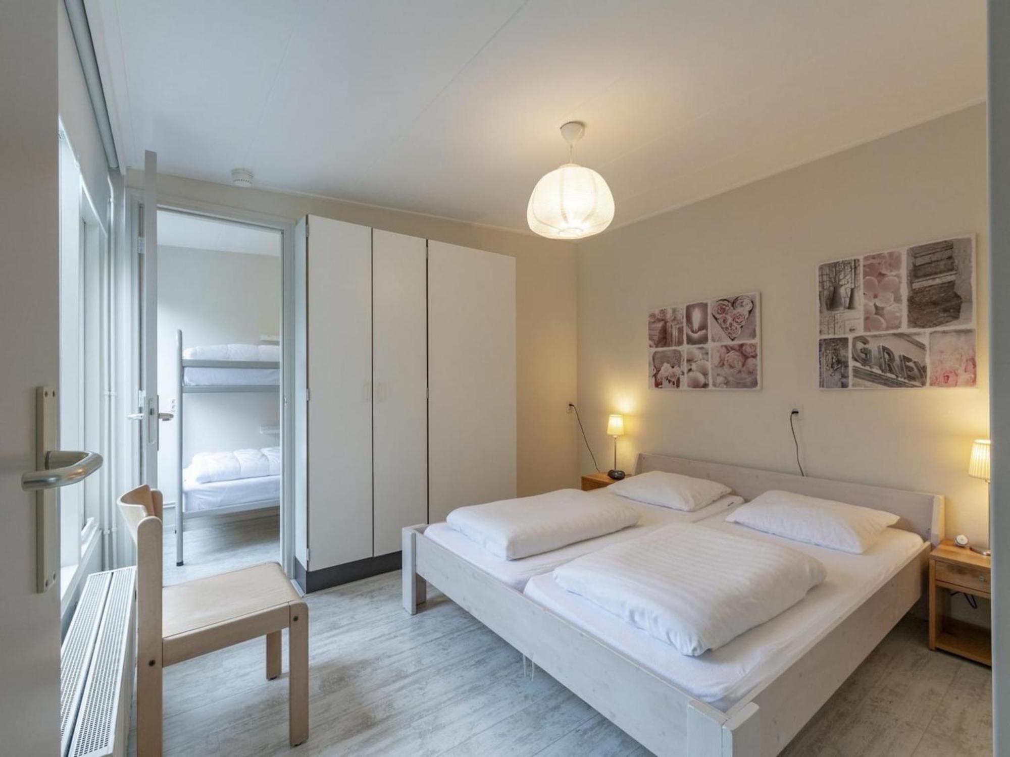 Stylish Bungalow With A Large Garden Sint Maartensvlotbrug ภายนอก รูปภาพ