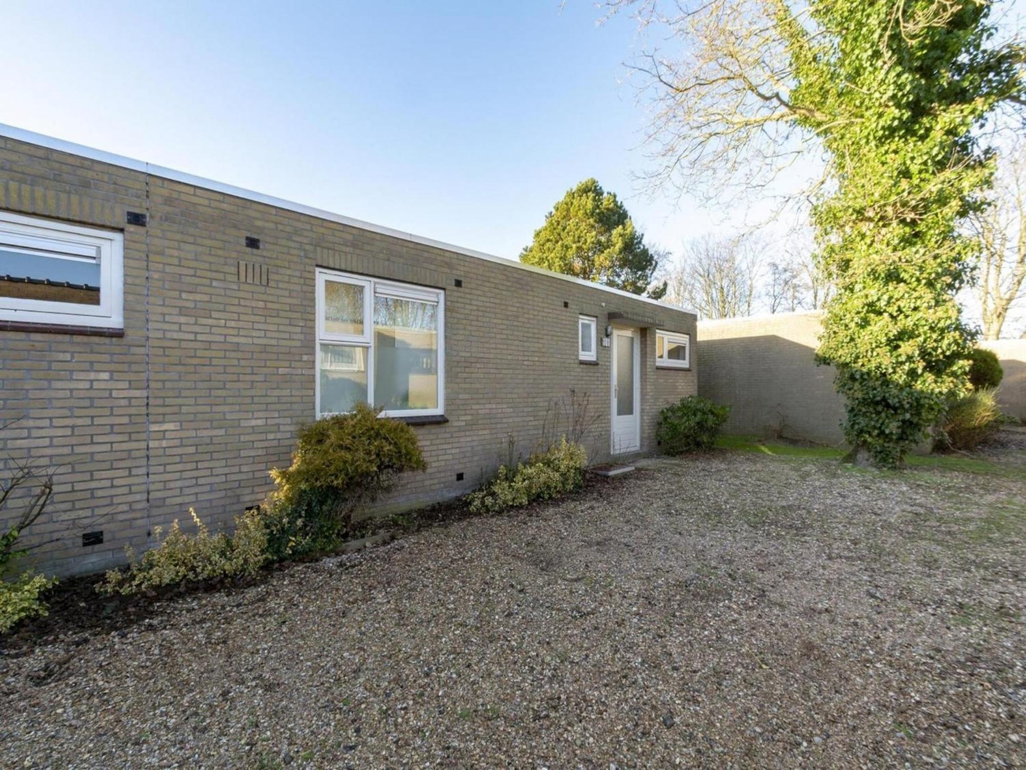 Stylish Bungalow With A Large Garden Sint Maartensvlotbrug ภายนอก รูปภาพ