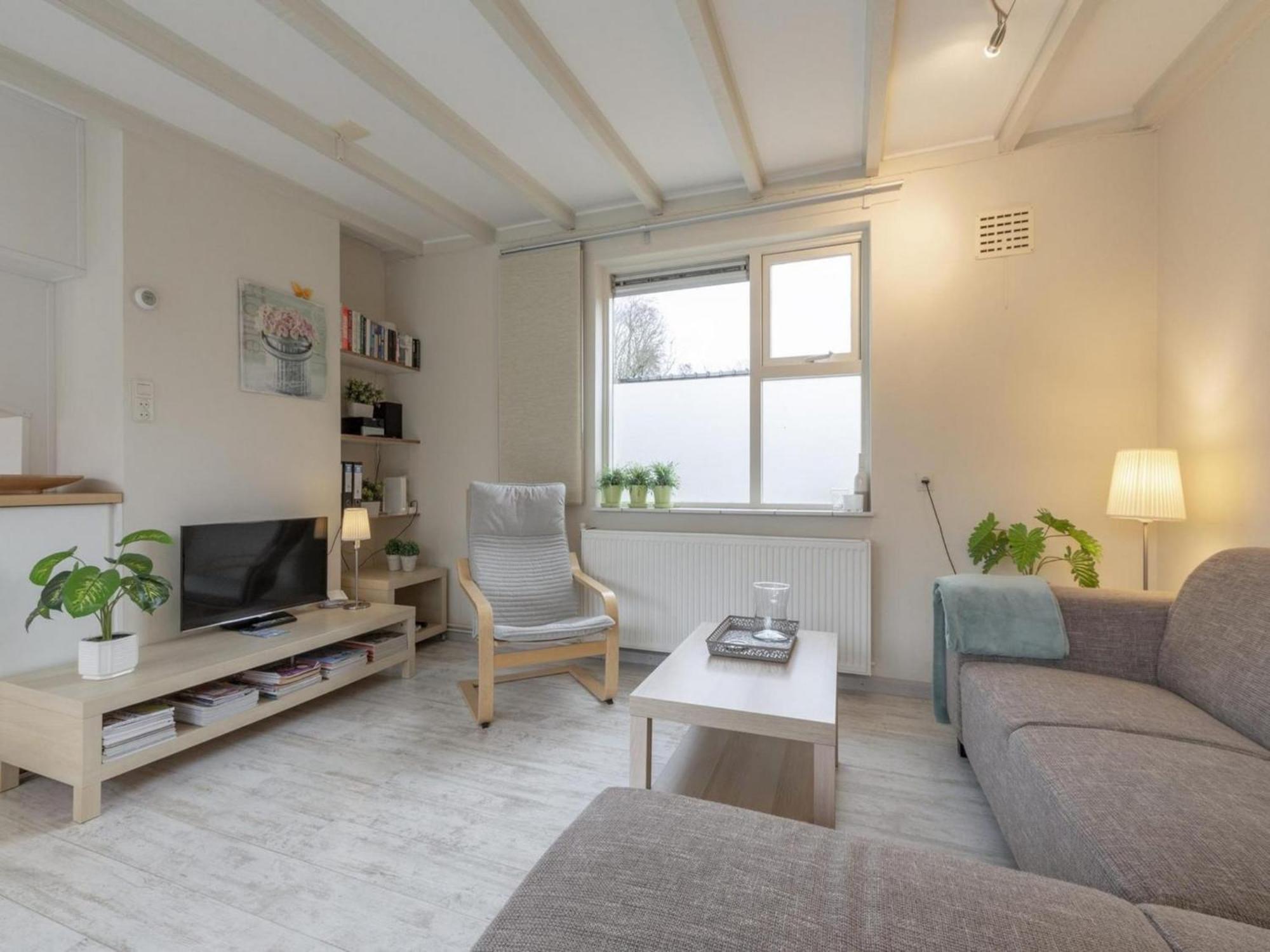 Stylish Bungalow With A Large Garden Sint Maartensvlotbrug ภายนอก รูปภาพ